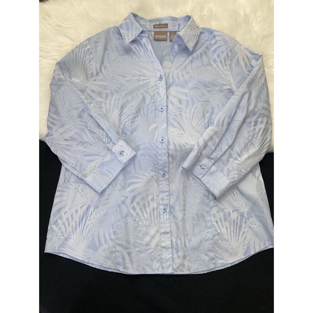 Chico’s Sz 1/Medium Blue 3/4 Sleeve Button Front Tropical Tonal Leaf Print Shirt
